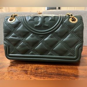 Tory Burch Fleming Soft Convertible Bag in Sycamore